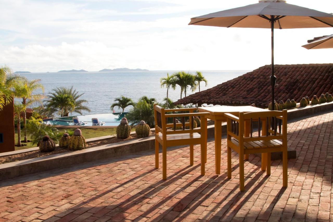 Cala Margarita Hotel Paraguachi Екстериор снимка